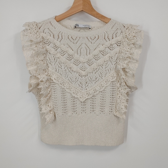 Zara Tops - Zara Crochet Knit Sleeveless Top